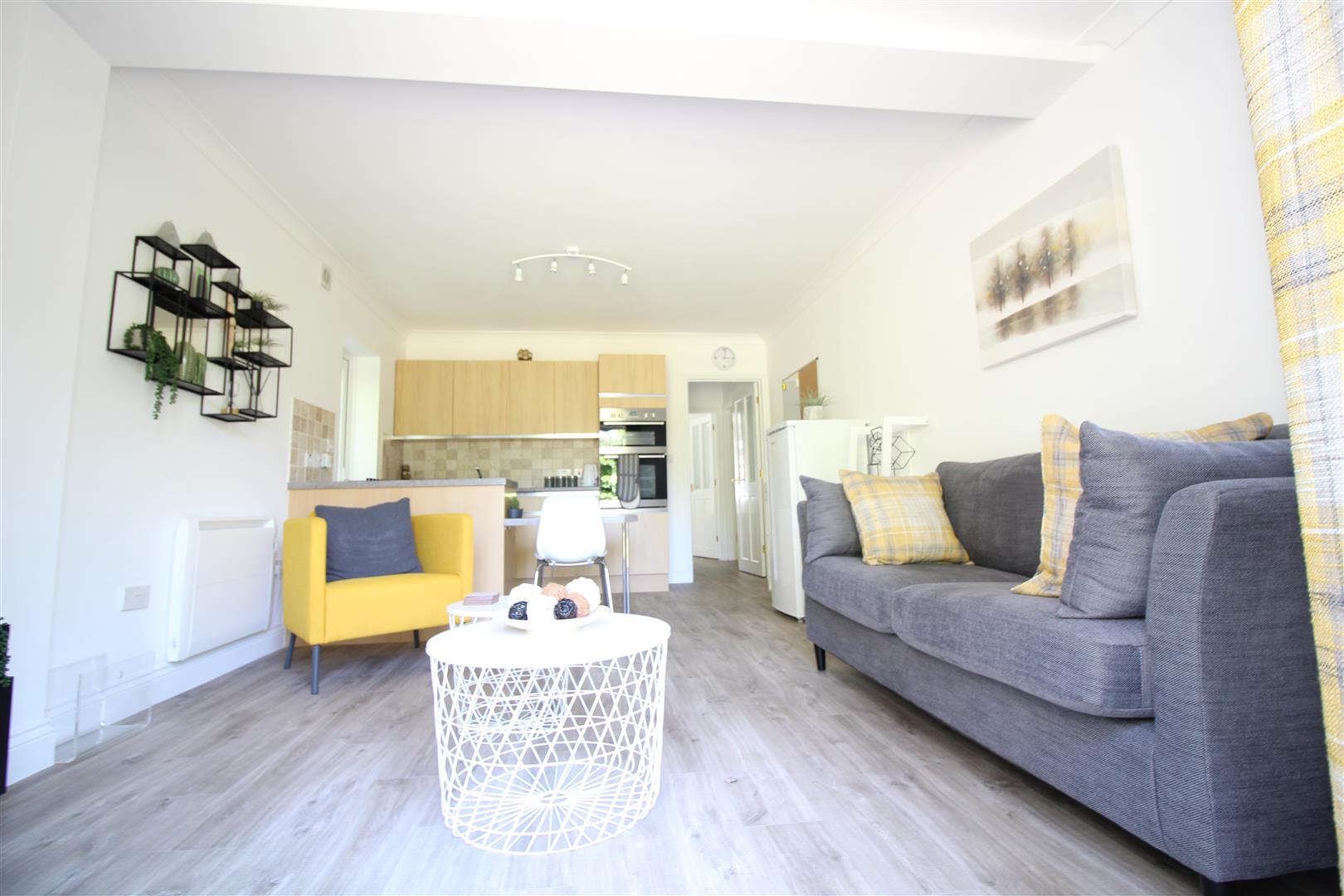 Chequers Lane, Eversley